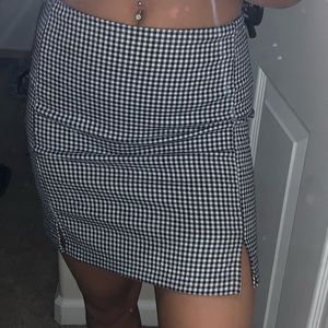 brandy melville skirt